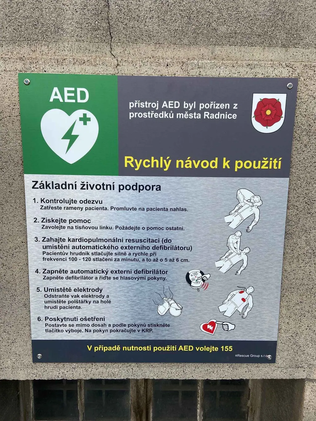 Informační cedule AED