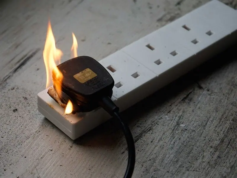 Revize elektrických zařízení: Klíč k bezpečnosti